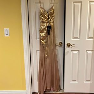 Andrea and Leo - A0921 Spaghetti Strap Metallic Fitted Gown / Size 2 / Gold-Pink